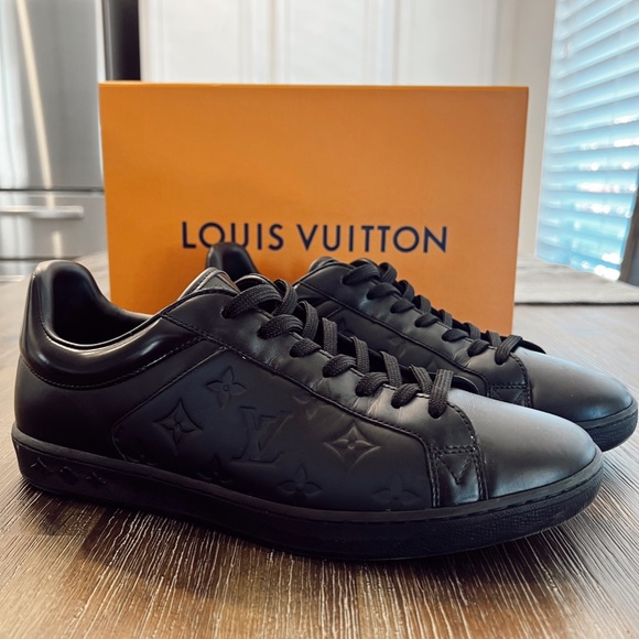 Louis Vuitton men's Sneaker size 8 Luxembourg Sneaker White Monogram